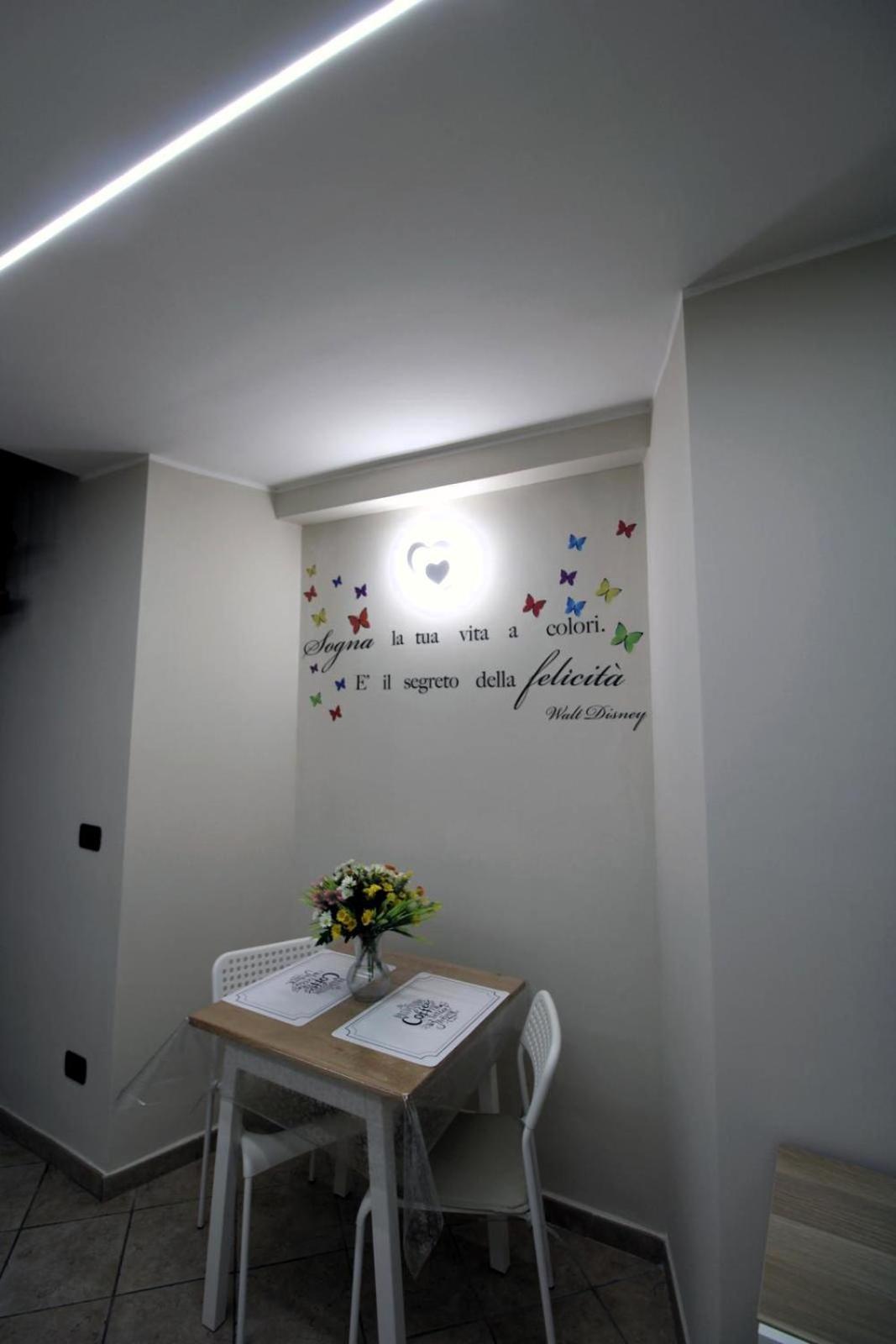 Lizzy'S House Daire Napoli Dış mekan fotoğraf